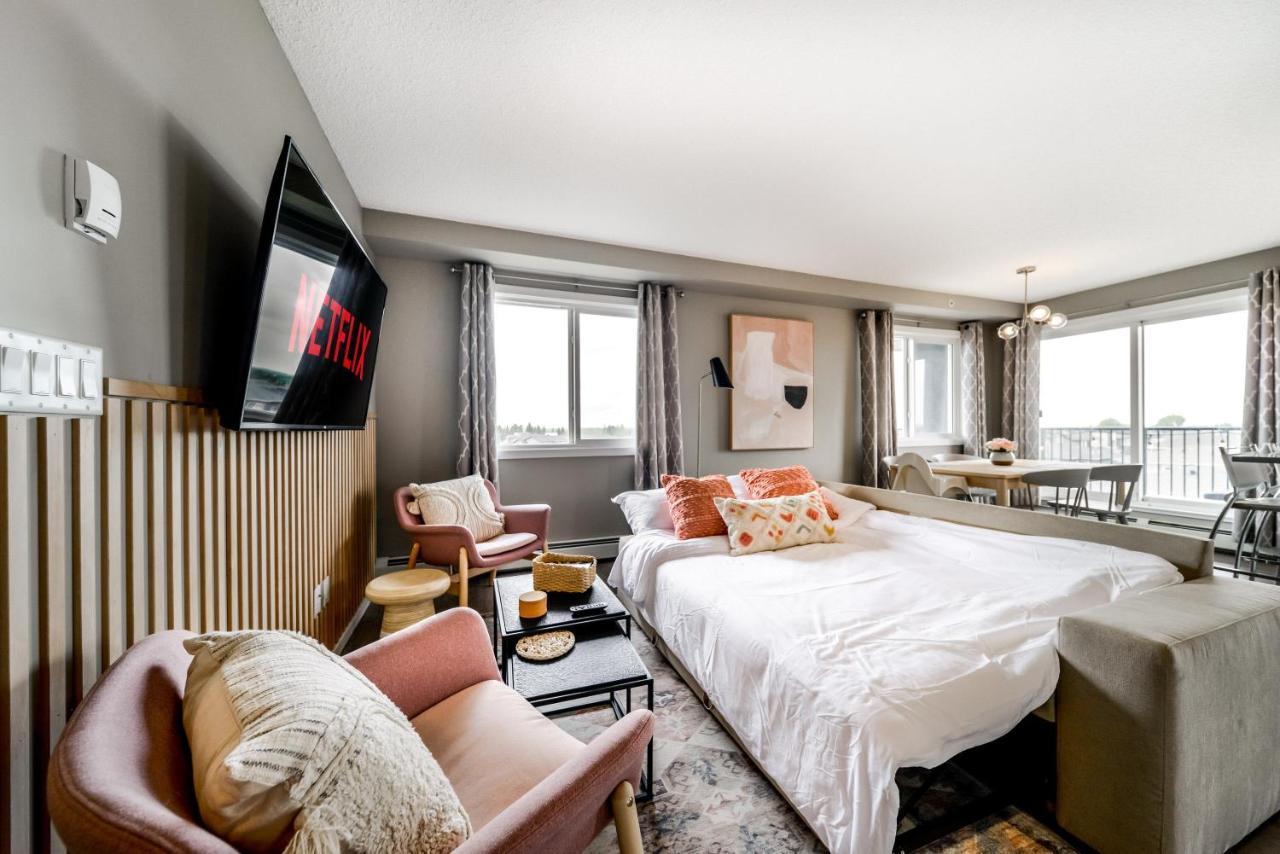 Peaceful Oasis Condo, Ac, Top Floor, Secure Ug Parking, Balcony, King Bed! Edmonton Exterior photo