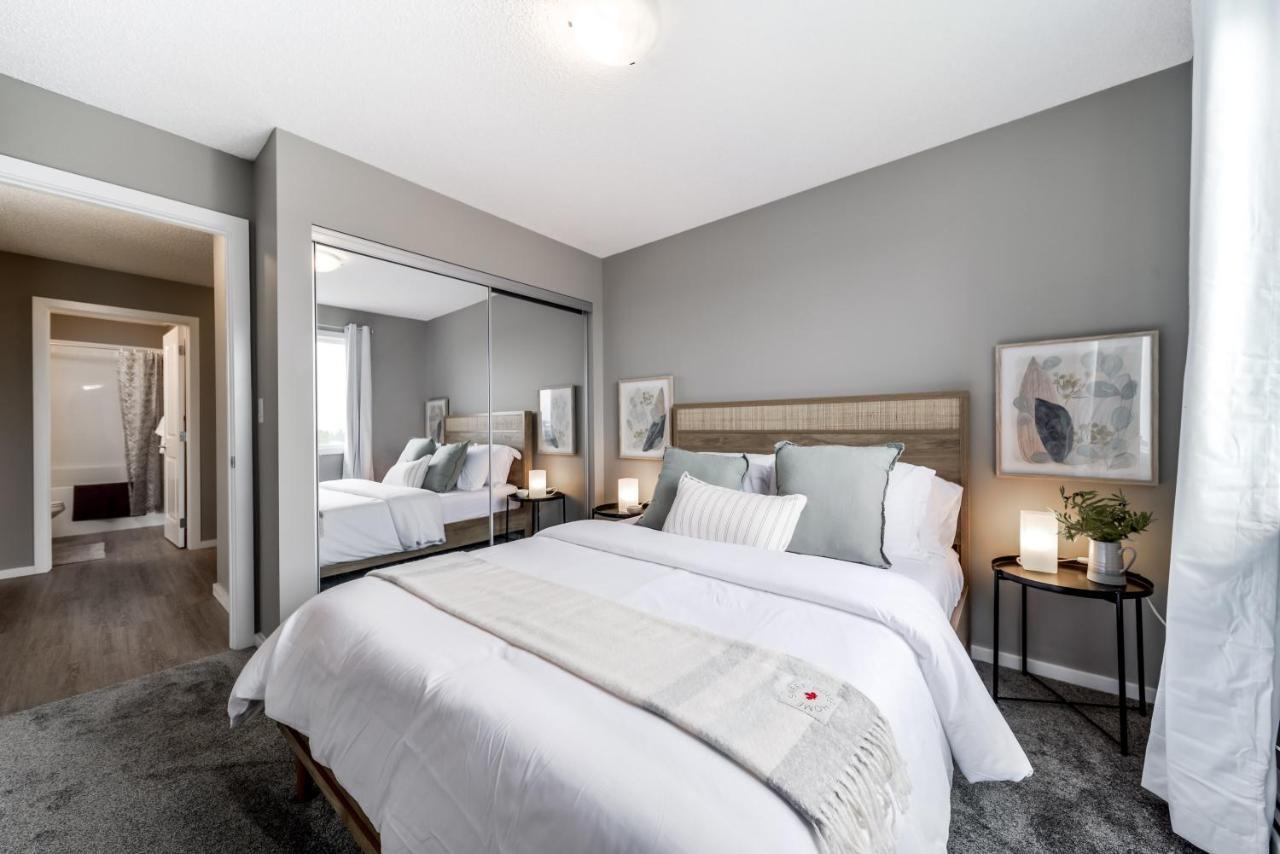Peaceful Oasis Condo, Ac, Top Floor, Secure Ug Parking, Balcony, King Bed! Edmonton Exterior photo